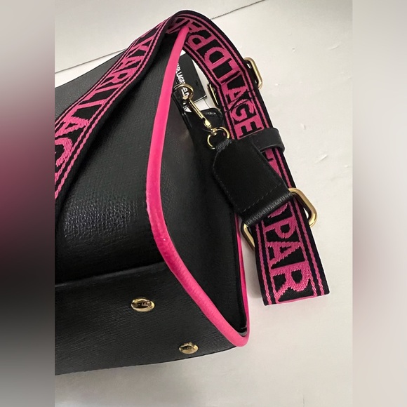 New KARL KAHERFEKD PARIS BLACK FUSCHIA LOVE STYLE CROSSBODY BAG - Picture 8 of 16